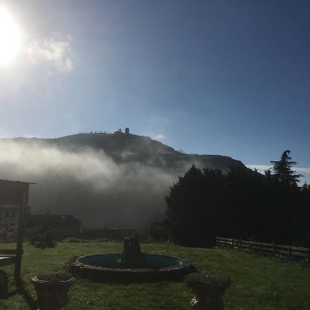 Hotel Saint Verny Villeneuve-d'Allier Экстерьер фото